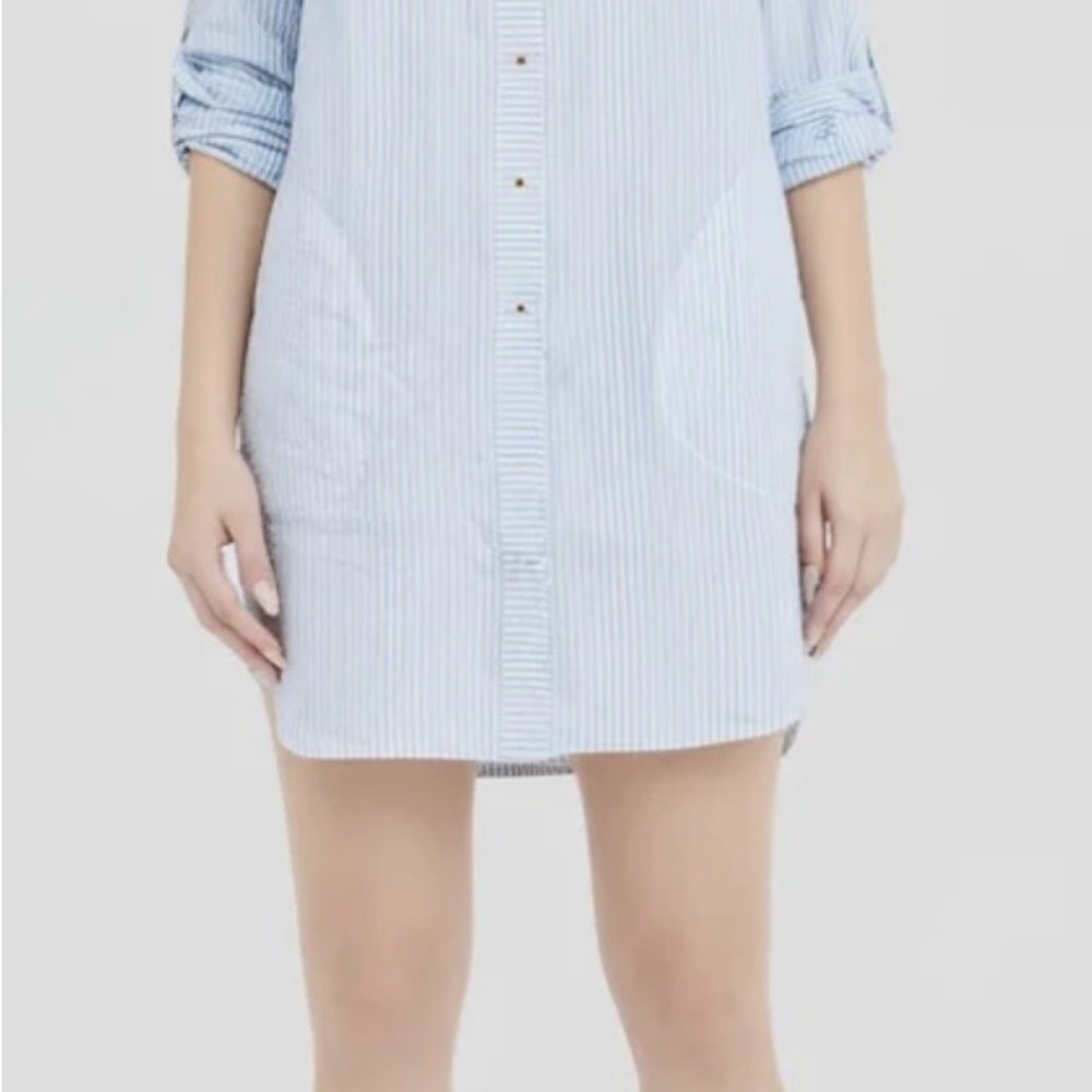 Vineyard Vines Light Blue Pinstripe Shirt Dress/Cover up